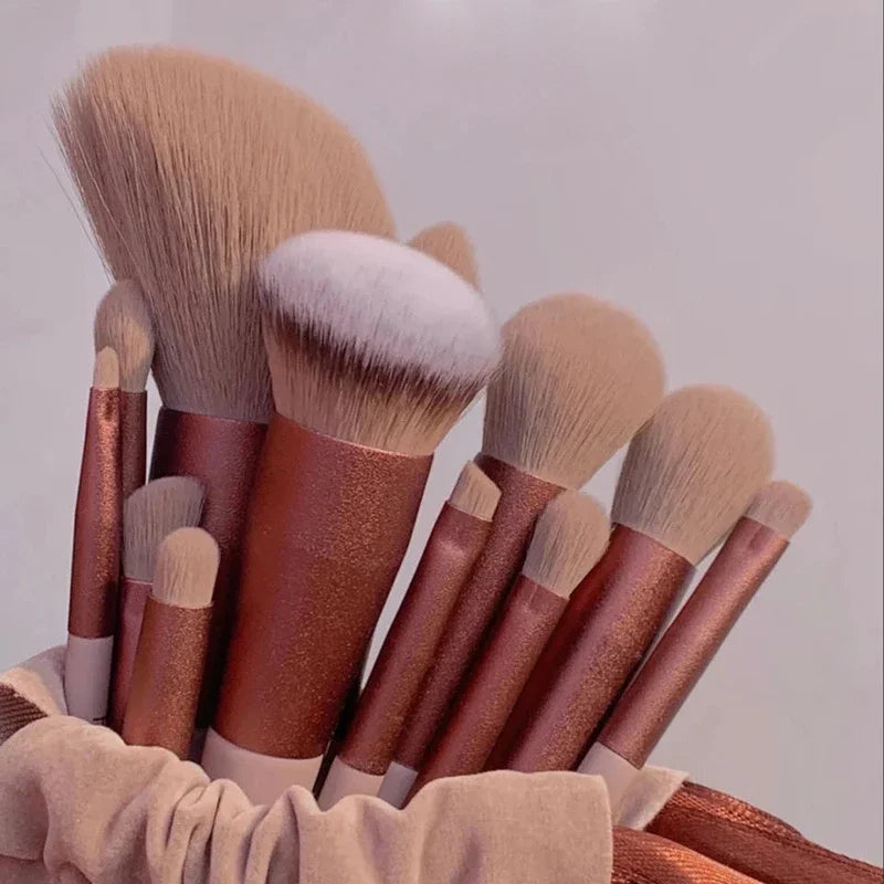 Conjunto de pincéis de maquiagem macios e macios de 13 unidades para cosméticos Fundação Blush em pó Sombra Kabuki Mistura Pincel de maquiagem Ferramenta de beleza